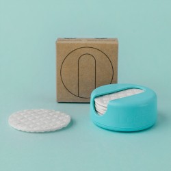 Refillable case + 7 reusable makeup remover pads - Turquoise