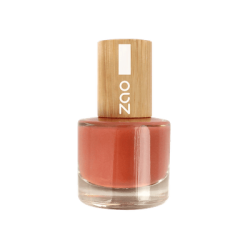 Nail polish: 685 Terracotta